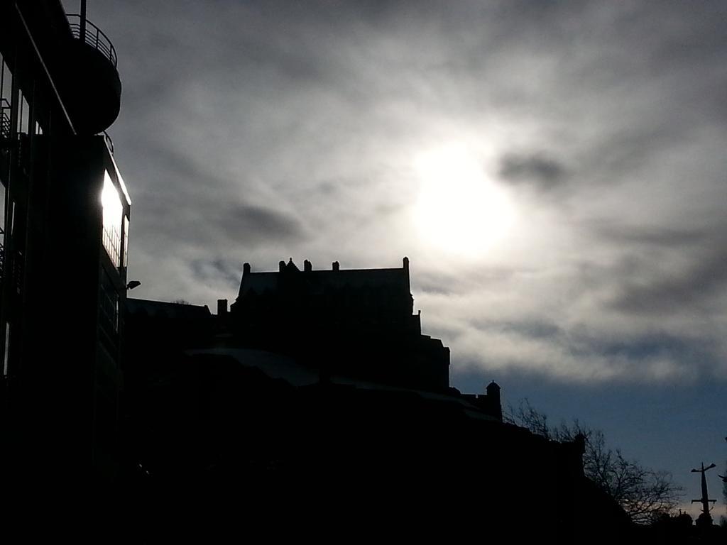 Отель Edinburgh Townhouse Экстерьер фото