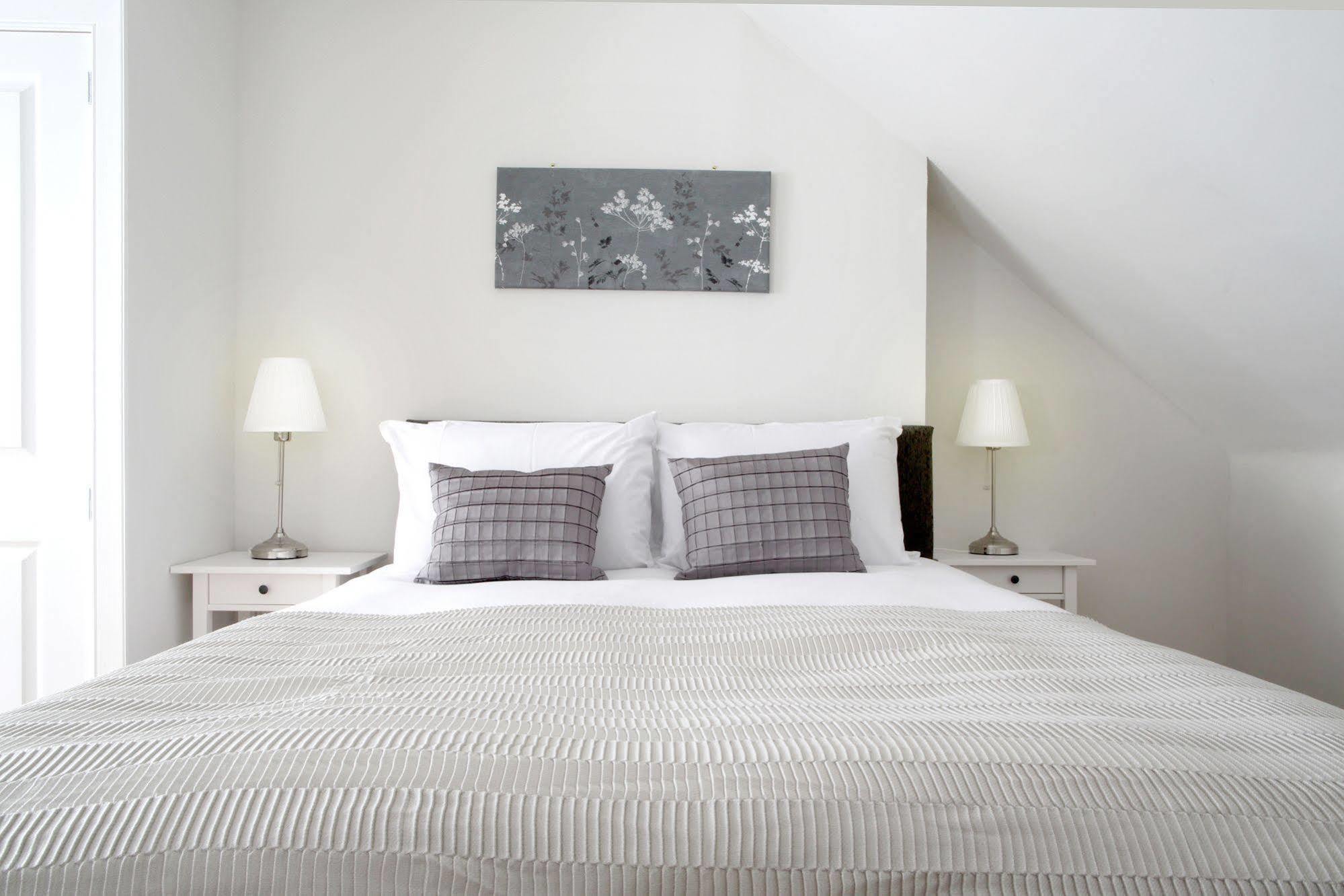Отель Edinburgh Townhouse Экстерьер фото