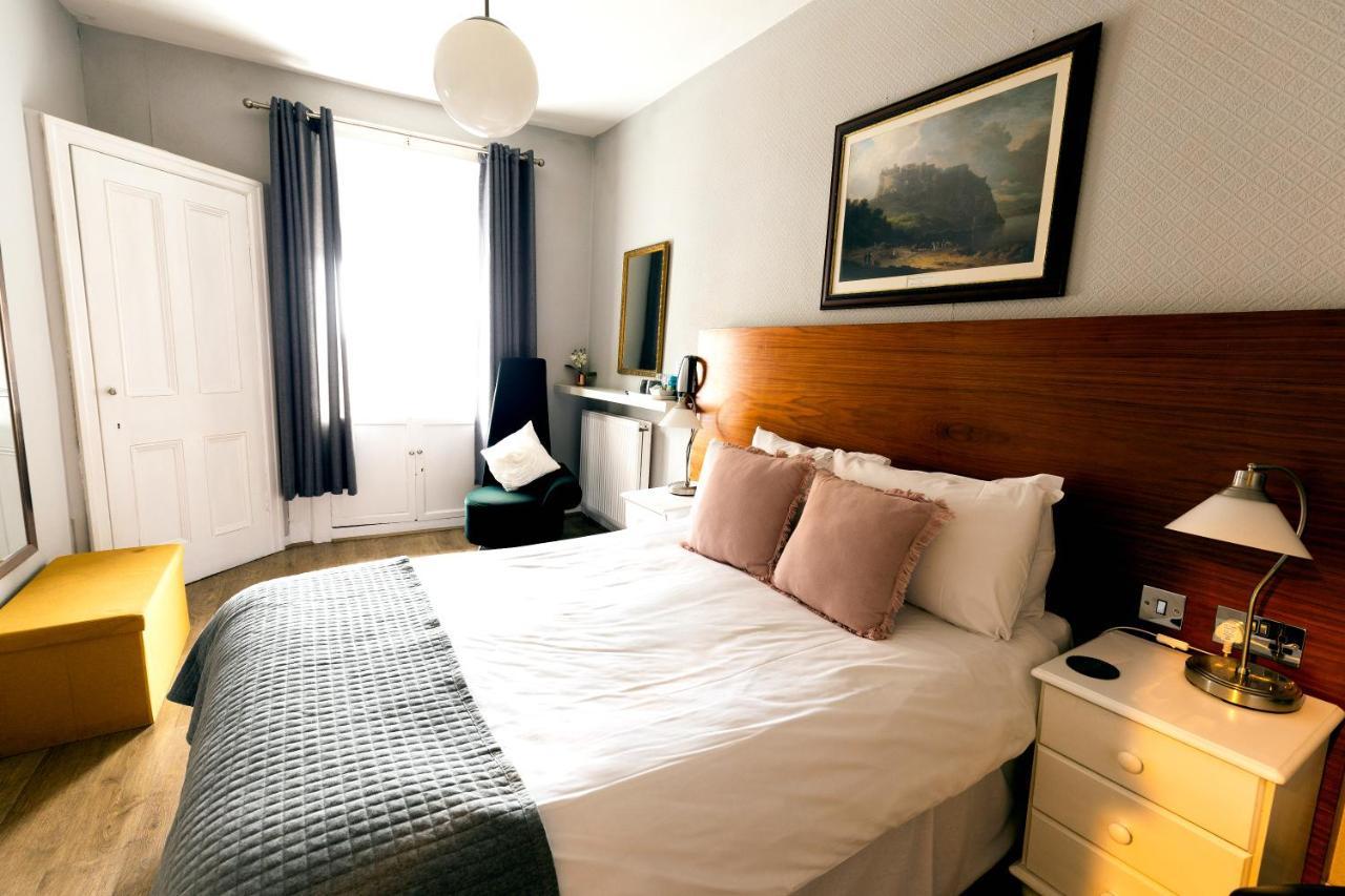 Отель Edinburgh Townhouse Экстерьер фото